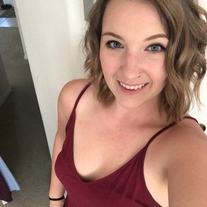 Meet your Posher, Kareyelly